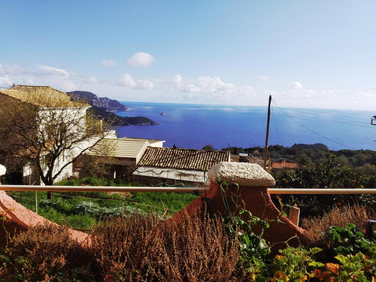 Traditional Panoramic Sea View House Lákones Exterior foto