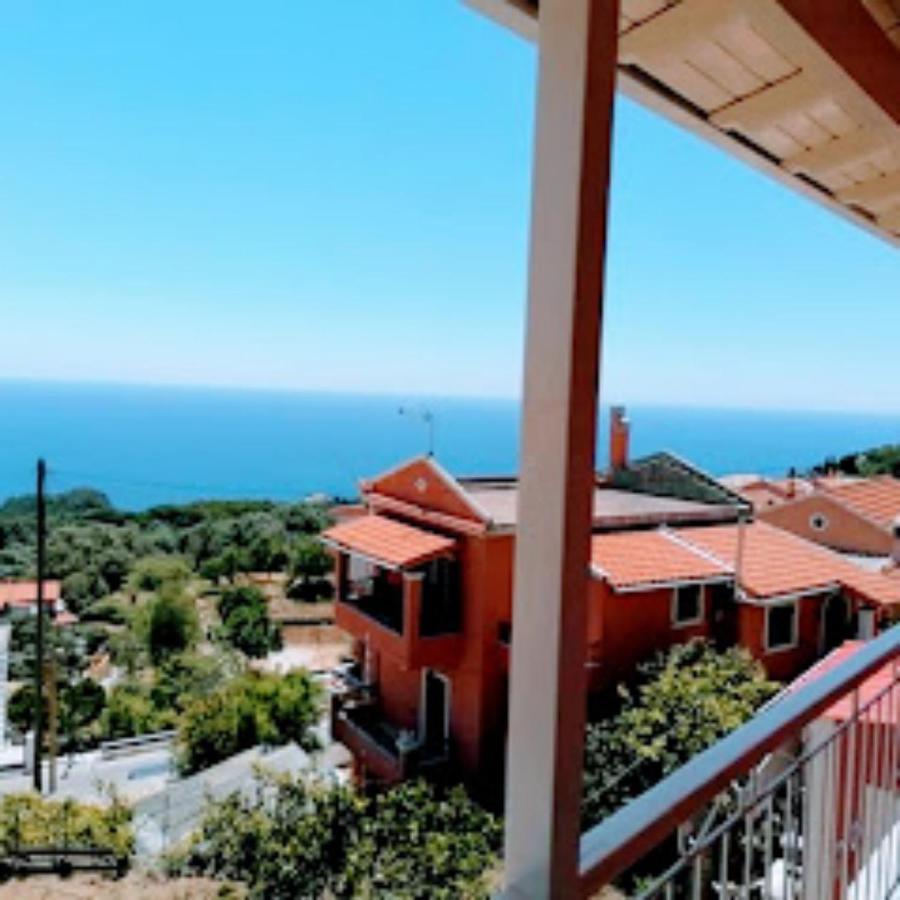 Traditional Panoramic Sea View House Lákones Exterior foto